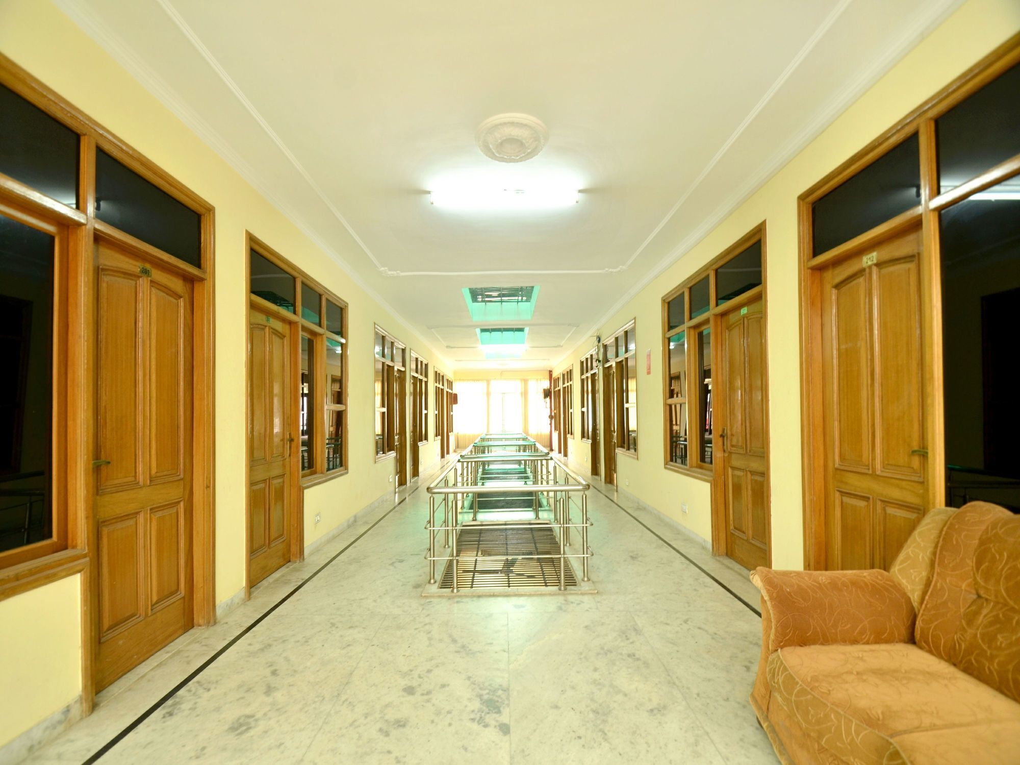 Oyo 6463 Hotel Dove Chandigarh Exterior photo