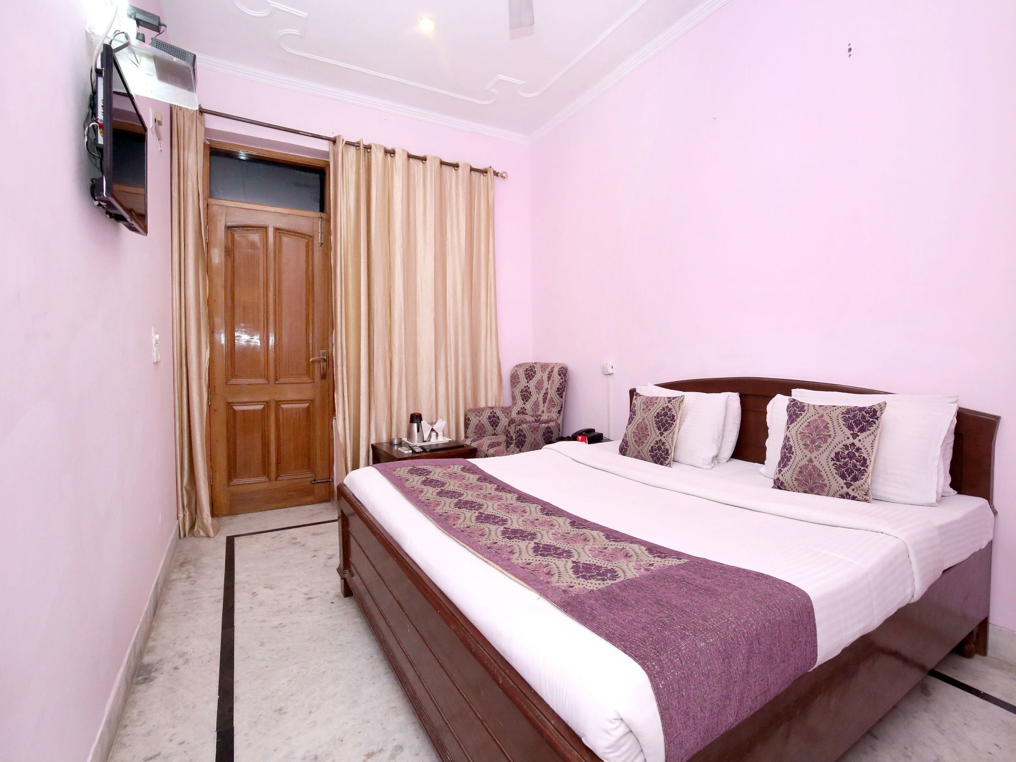 Oyo 6463 Hotel Dove Chandigarh Exterior photo